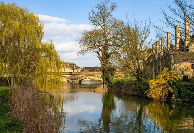 Aamiaismajoitus (B&B) Central Stamford Townhouse