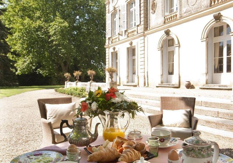 تختخواب و صبحانه Chateau De Raissac