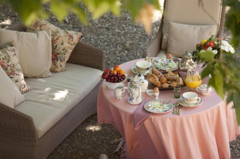 تختخواب و صبحانه Chateau De Raissac