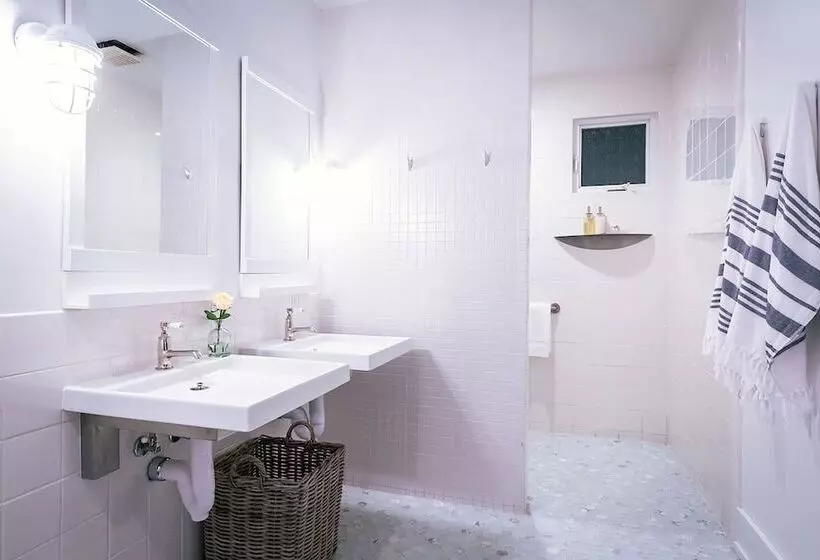 Cottages At Healdsburg