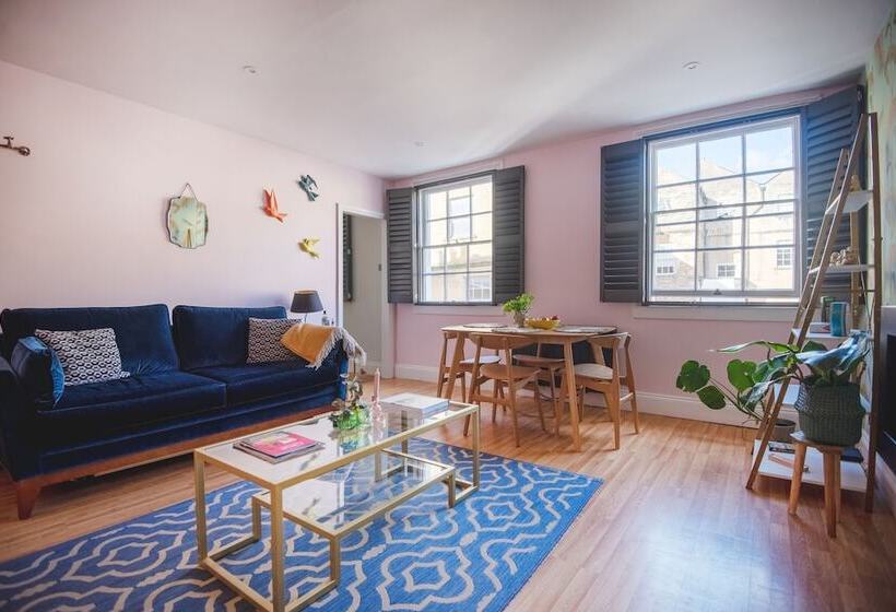 Unique Apartments   Haringtons Place