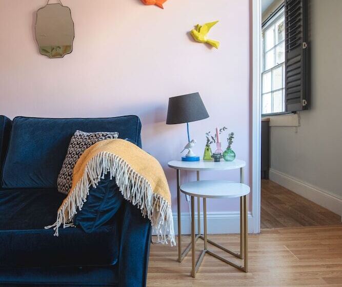 Unique Apartments   Haringtons Place