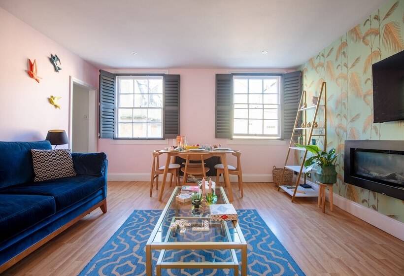 Unique Apartments   Haringtons Place