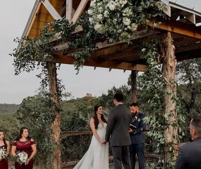 Hill Country Casitas