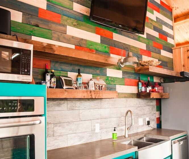 Hill Country Casitas