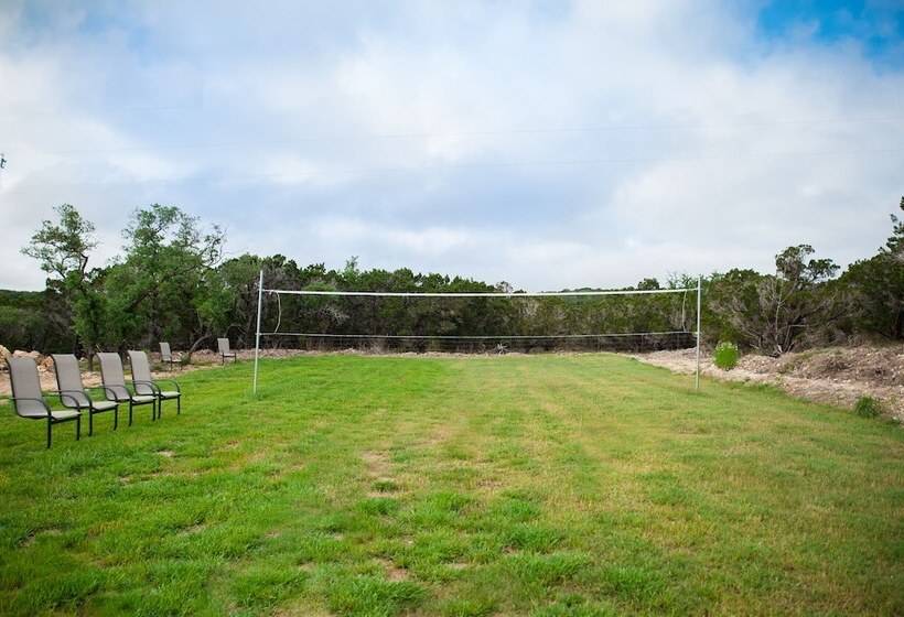 Hill Country Casitas