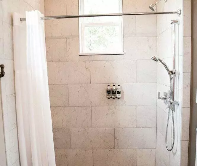 Hill Country Casitas