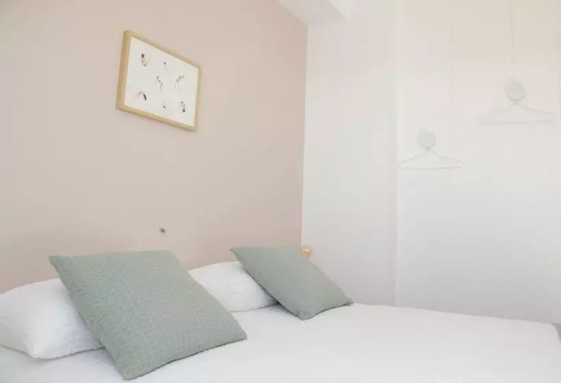 ホテル Dormir En Ville  Centre Concarneau