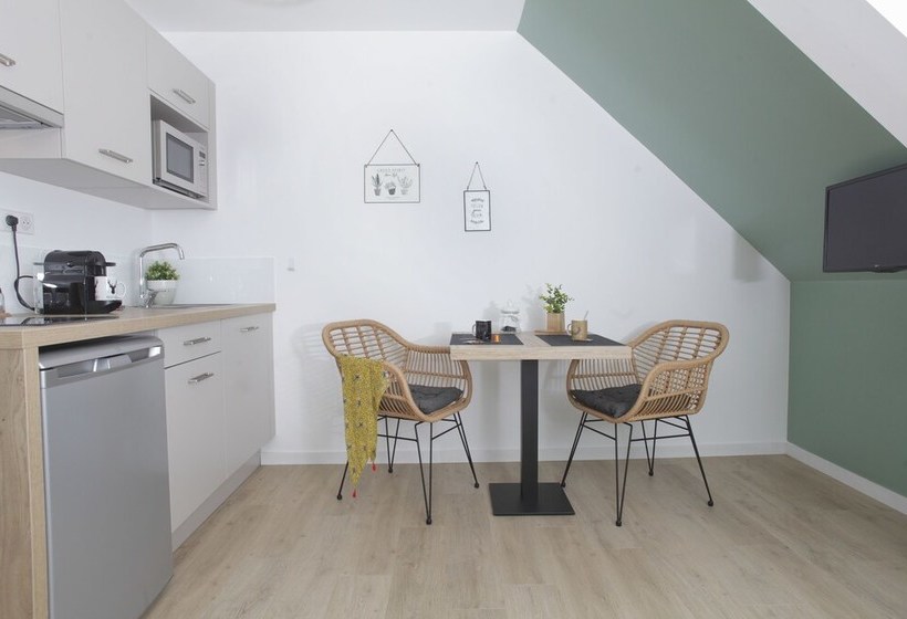 فندق Dormir En Ville Centre Concarneau