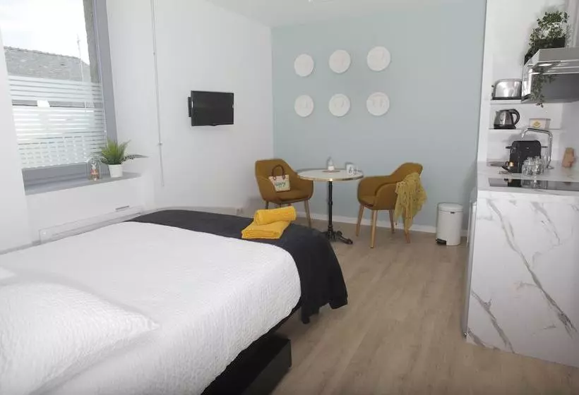 ホテル Dormir En Ville  Centre Concarneau