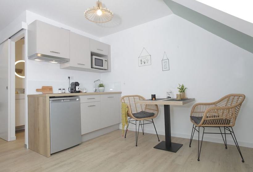 فندق Dormir En Ville Centre Concarneau