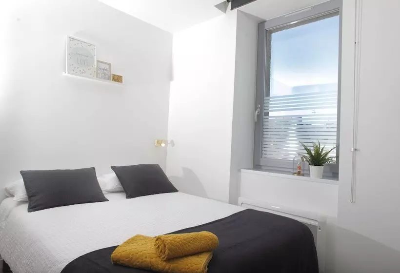 ホテル Dormir En Ville  Centre Concarneau