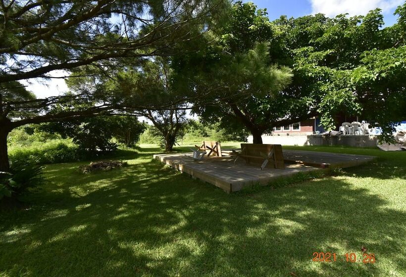 هتل Pension Prussian Blue Campsite