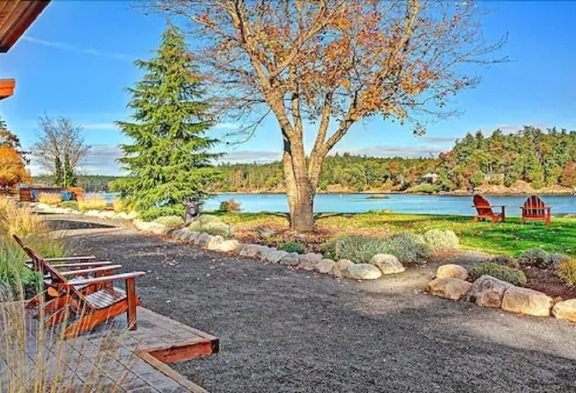 酒店 Snug Harbor Resort