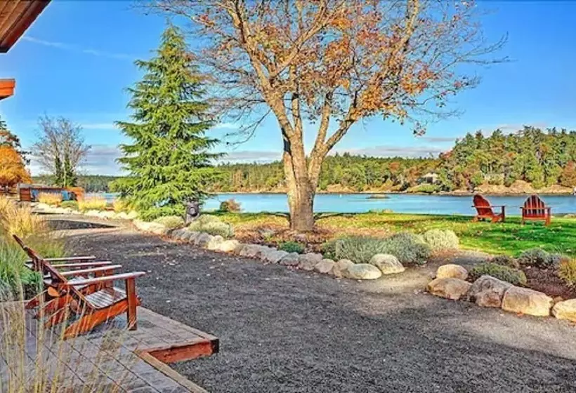 ホテル Snug Harbor Resort