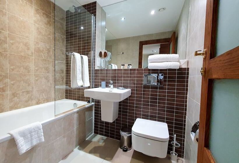 Livin  Serviced Apartments