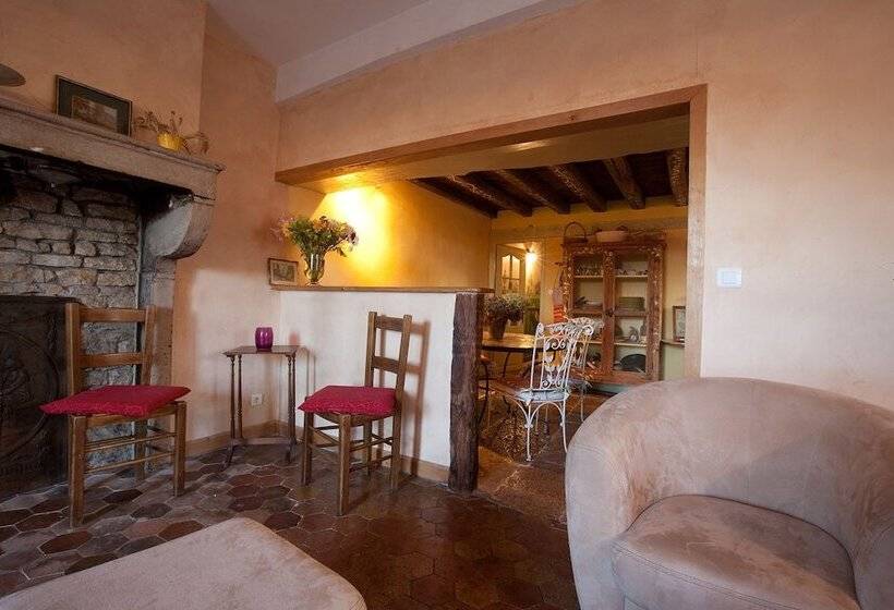 ペンション Château De Tailly