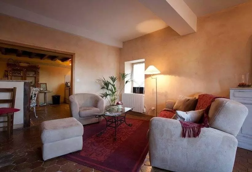 ペンション Château De Tailly