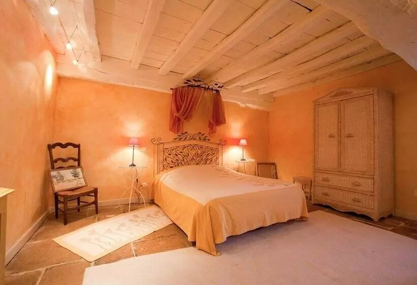 ペンション Château De Tailly