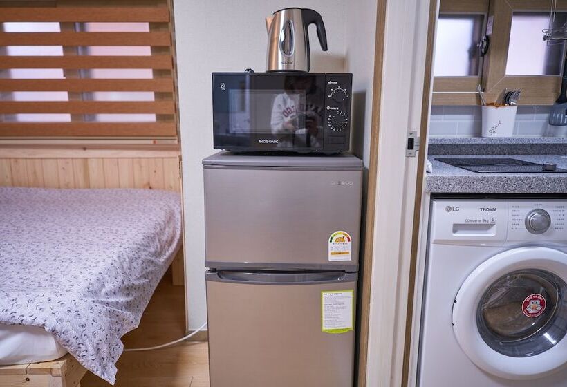 بنسيون Seoul Station R Guesthouse