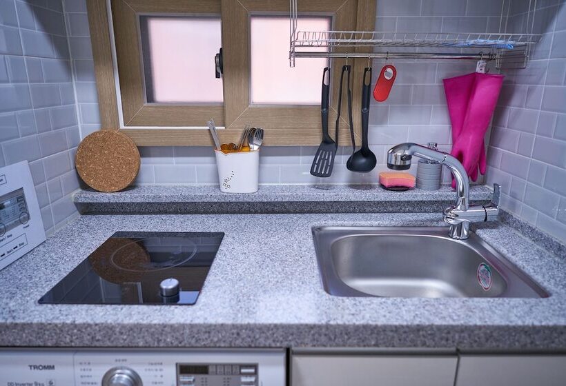 بنسيون Seoul Station R Guesthouse