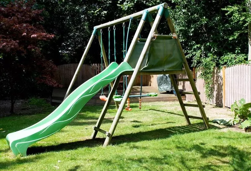 Majatalo The Coachhouse