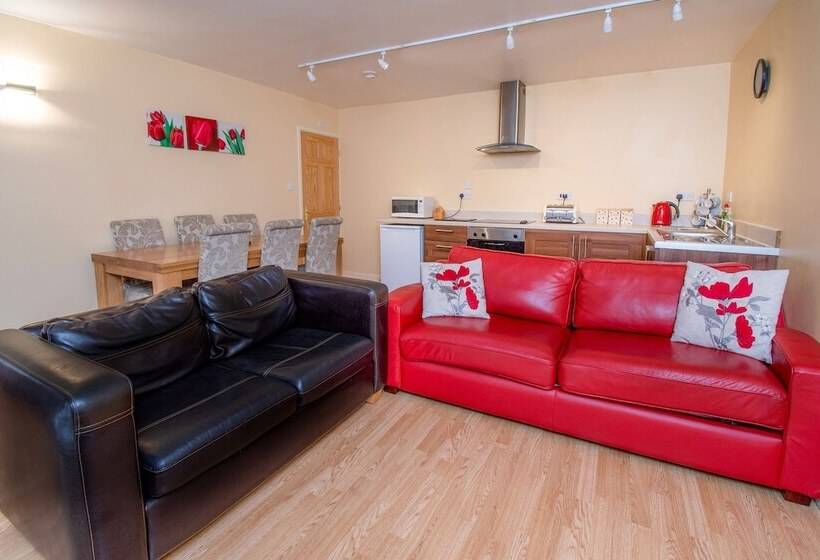 پانسیون The Coachhouse