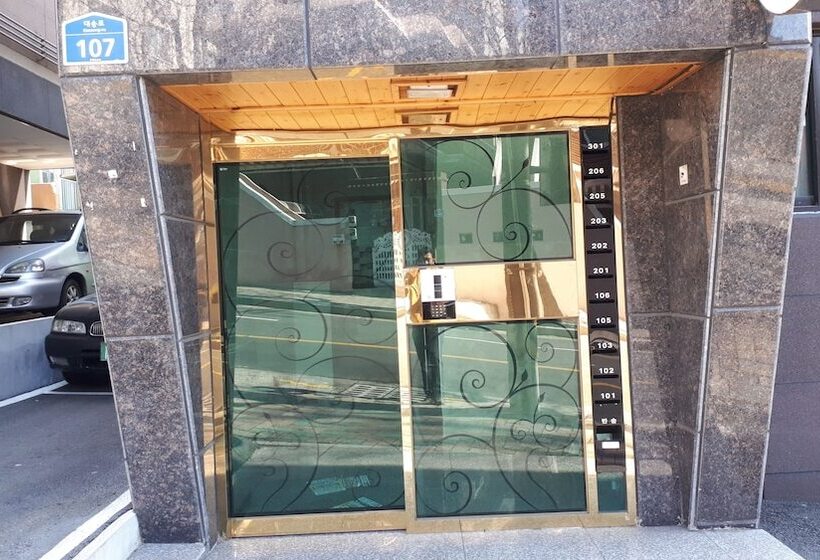 پانسیون Ulsan Guest House Baehohanmaru