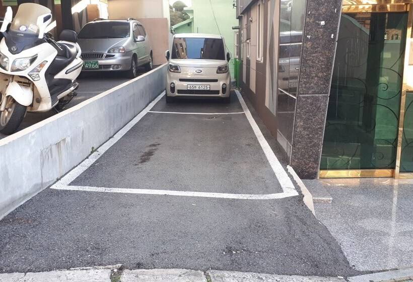 پانسیون Ulsan Guest House Baehohanmaru