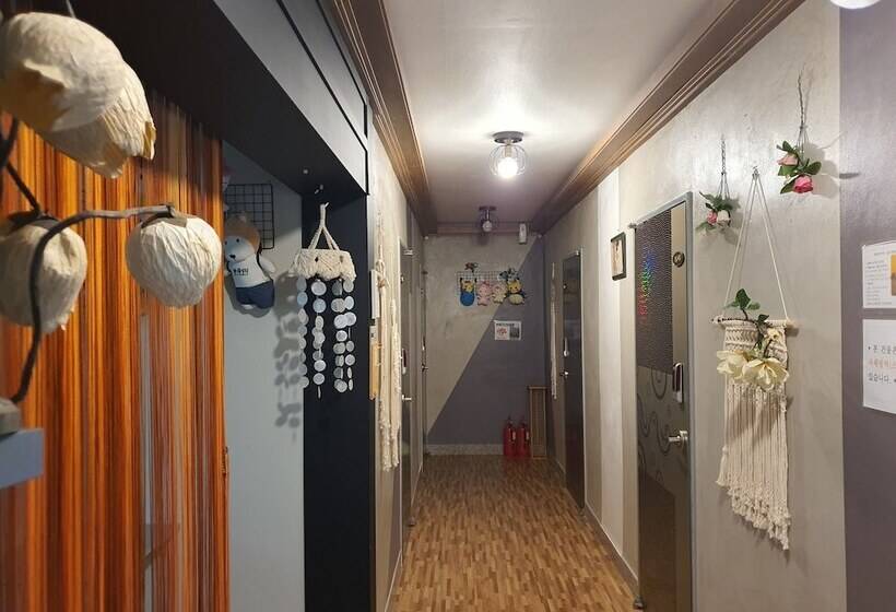 پانسیون Ulsan Guest House Baehohanmaru