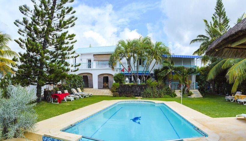 پانسیون Villa Radani