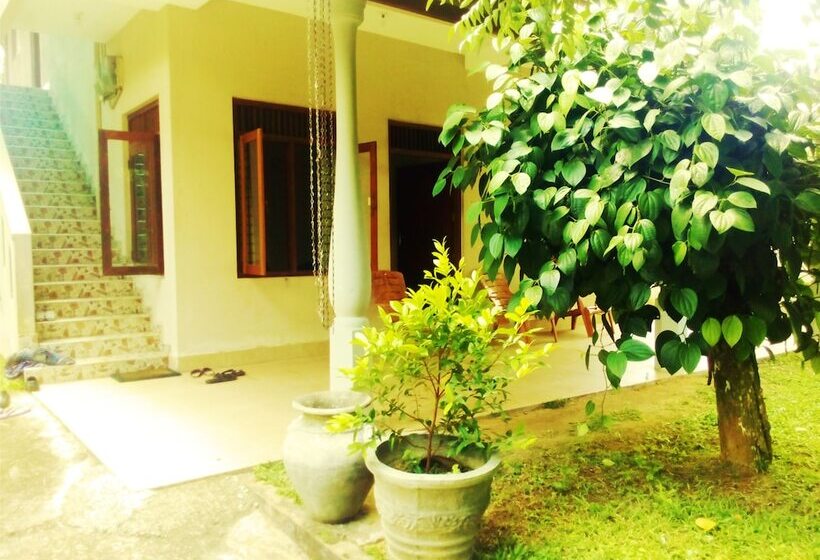 Residence Kuruniyavilla