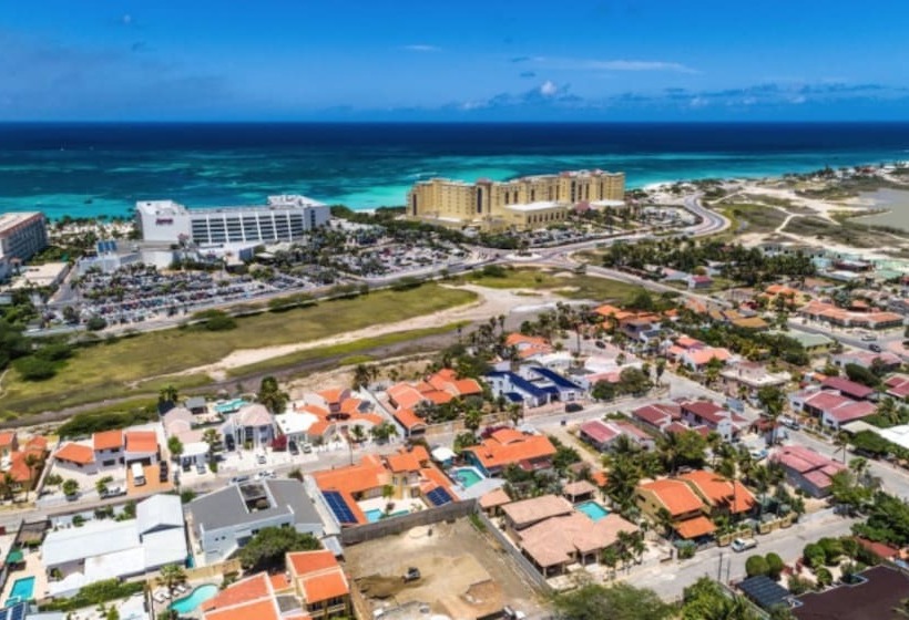 Sunflower Villa Studios By Cmd