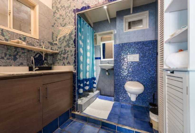 Sunflower Villa Studios By Cmd