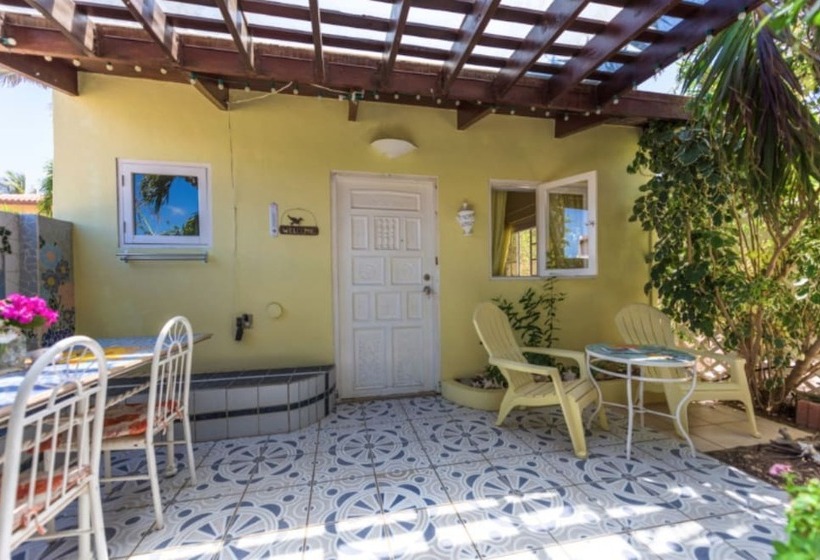 Sunflower Villa Studios By Cmd