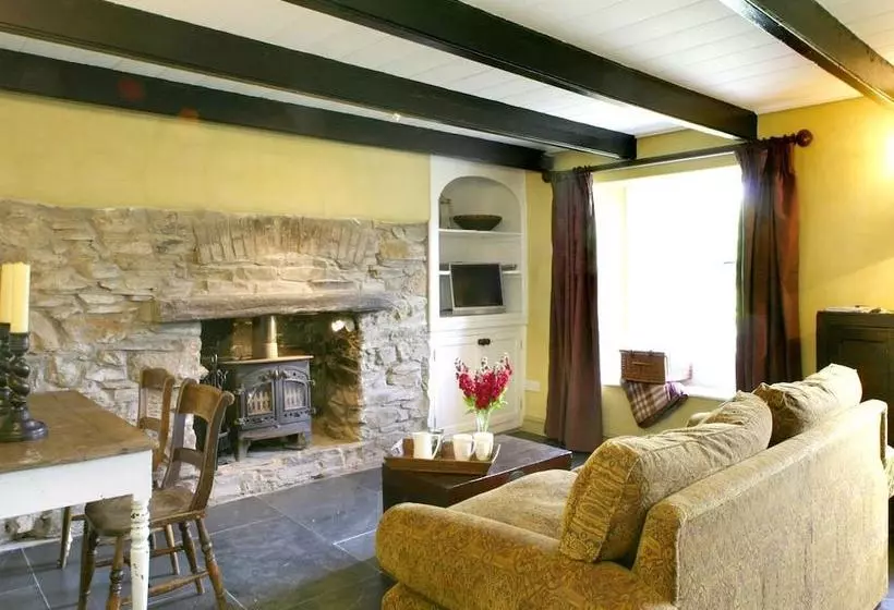 Waterside Holiday Cottages