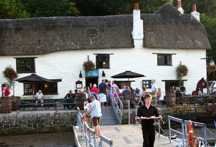 Waterside Holiday Cottages