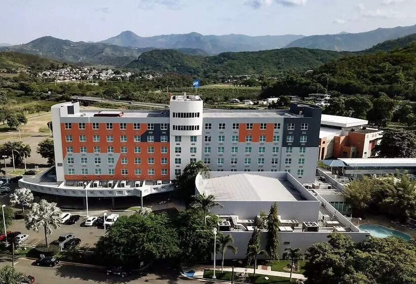 Costa Bahia Hotel & Convention Center