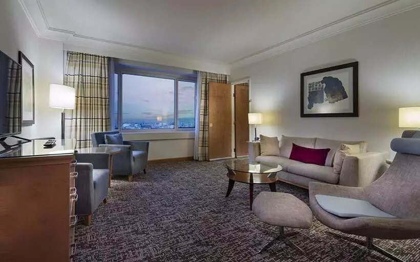 هتل Adana Hiltonsa