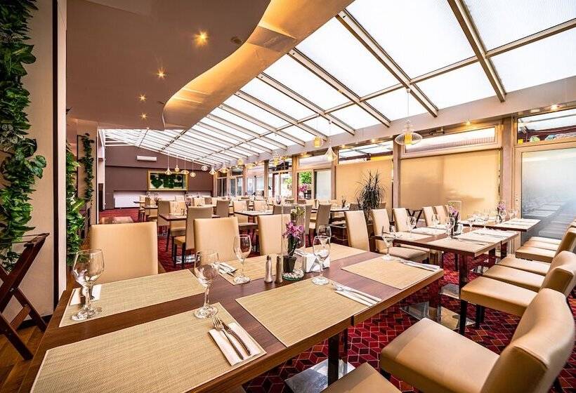 Hotel Alexandrion Experience