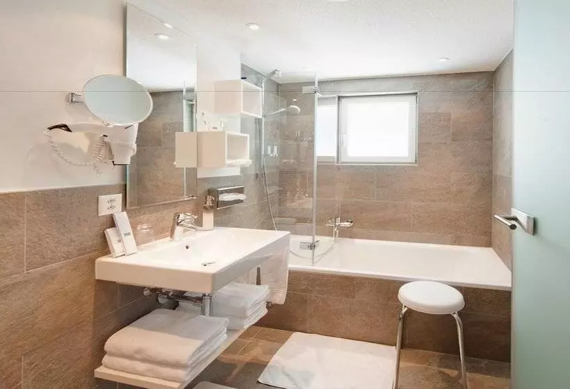 בית מלון כפרי Aristella Swissflair