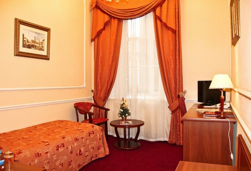 فندق Artmokhovaya