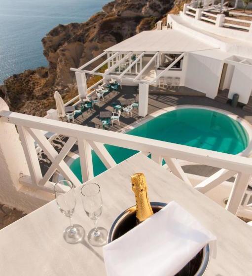 فندق Artemis Suites