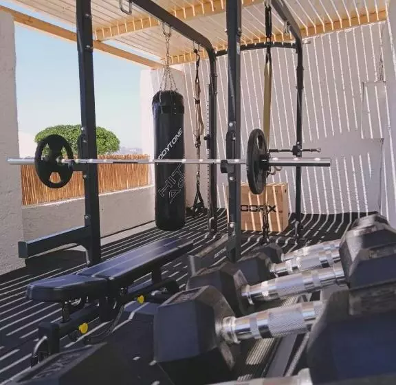 酒店 Artemis Suites