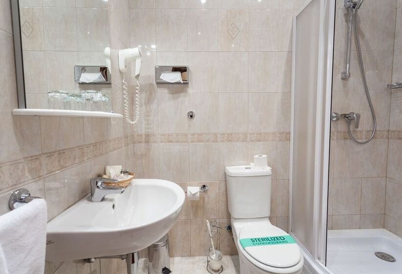 فندق Artmokhovaya