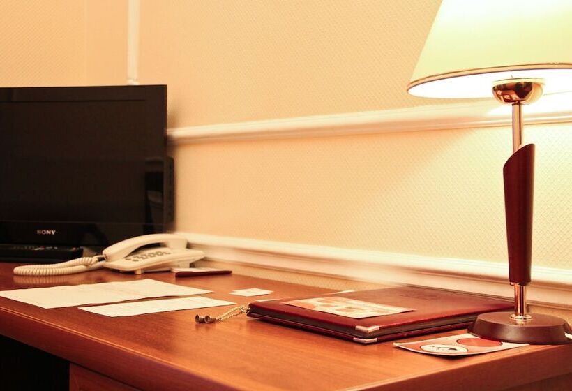 فندق Artmokhovaya