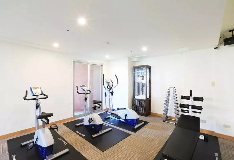 هتل Beach Resort Green Bay