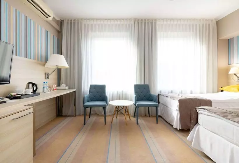 酒店 Cristal Białystok