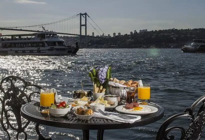 ホテル Bosphorus Palace
