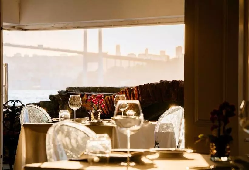 ホテル Bosphorus Palace